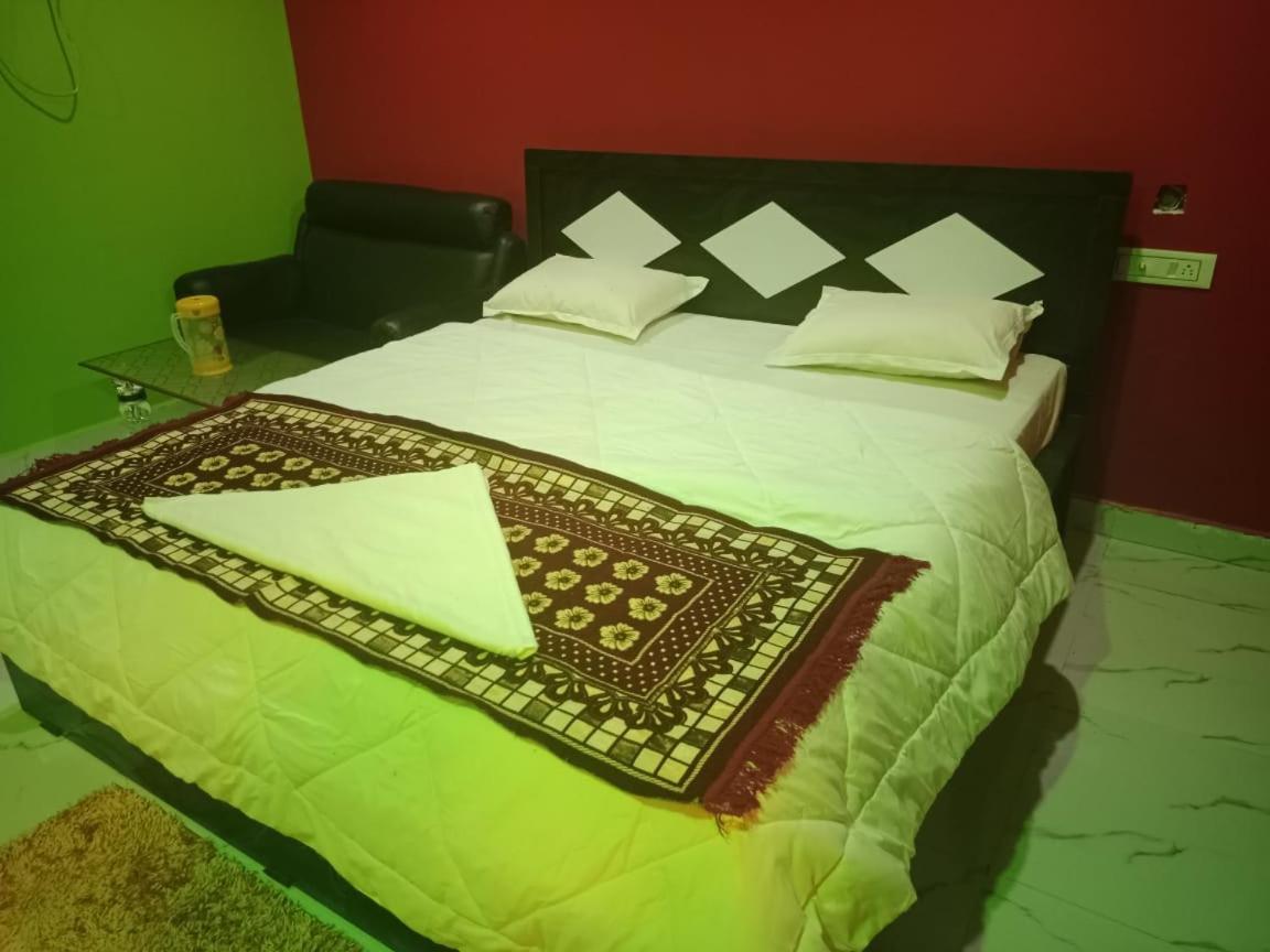 Sea Queen Uttara Resort Tajpur Extérieur photo